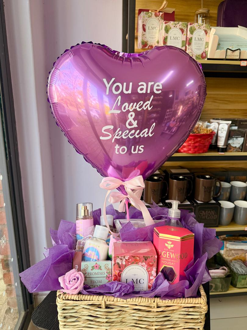 Feel good gift hamper for ladies- gifts for ladies in zimbabwe